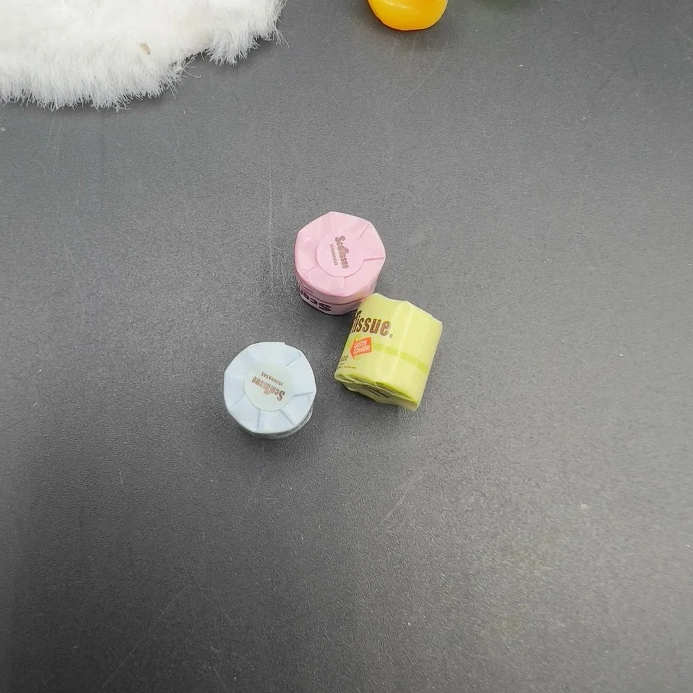 Miniature Dollhouse Bathroom Vanity Set Shower Rug Ducks Toilet Paper 1:12